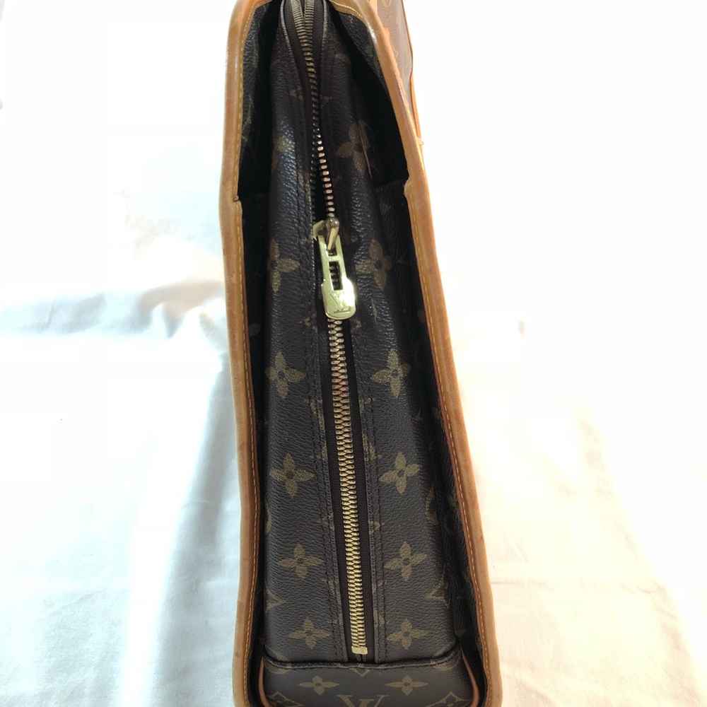 SOLD ‼️Louis Vuitton Laptop briefcase Bag 💼 - Picture 3 of 8